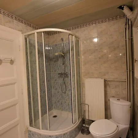 木屋 Chalet Les Pistes 莫尔济讷